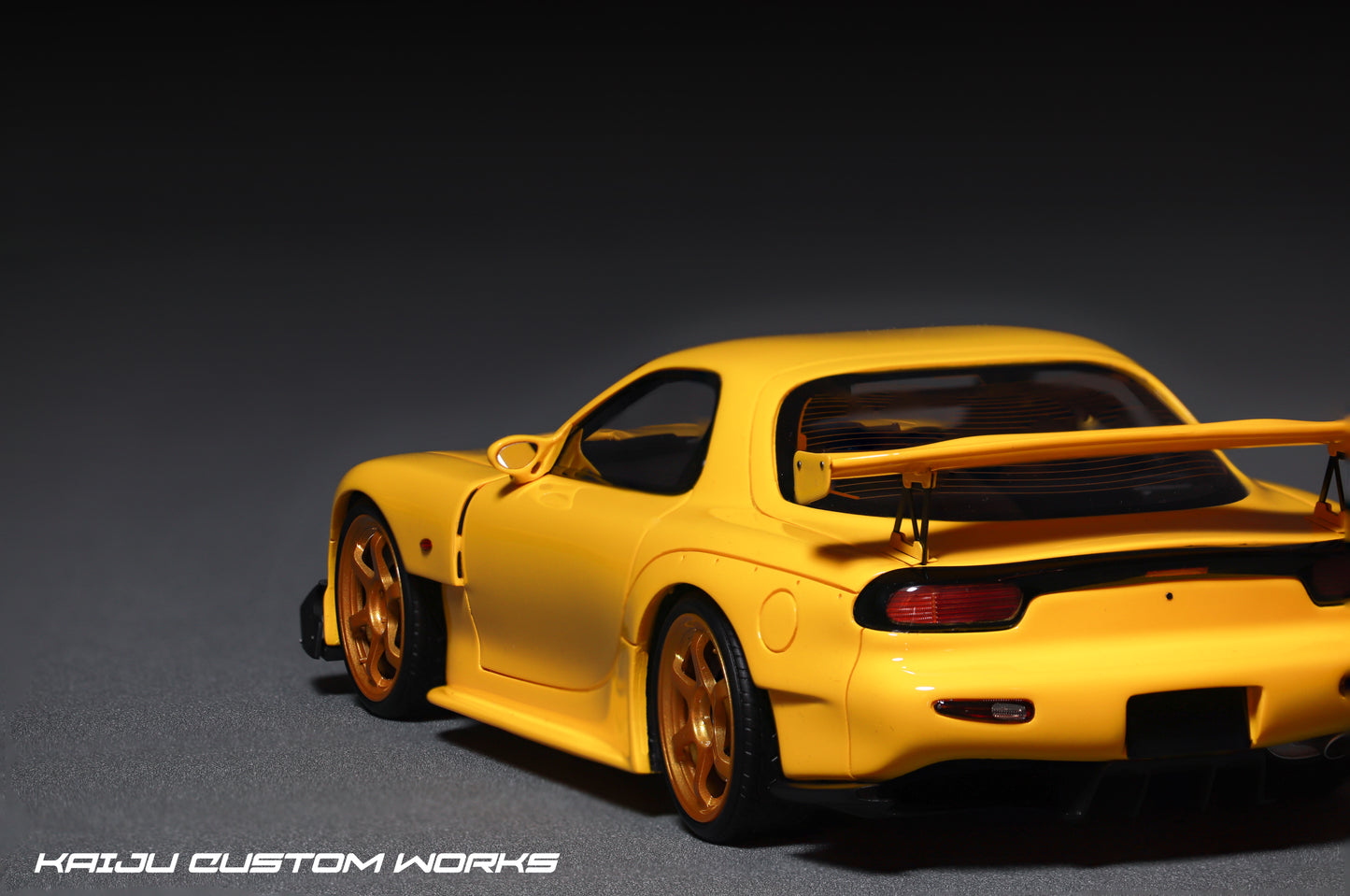 Mazda RX-7 FD3S Spec IV from Initial D (PRE ORDER)