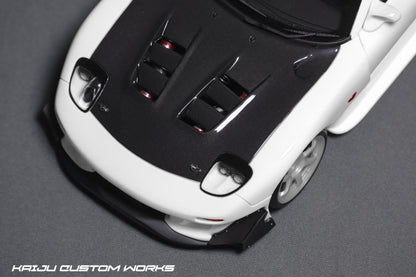 RE Amemiya Mazda RX-7 (Carbon Hood, Pure White) (PRE-ORDER)