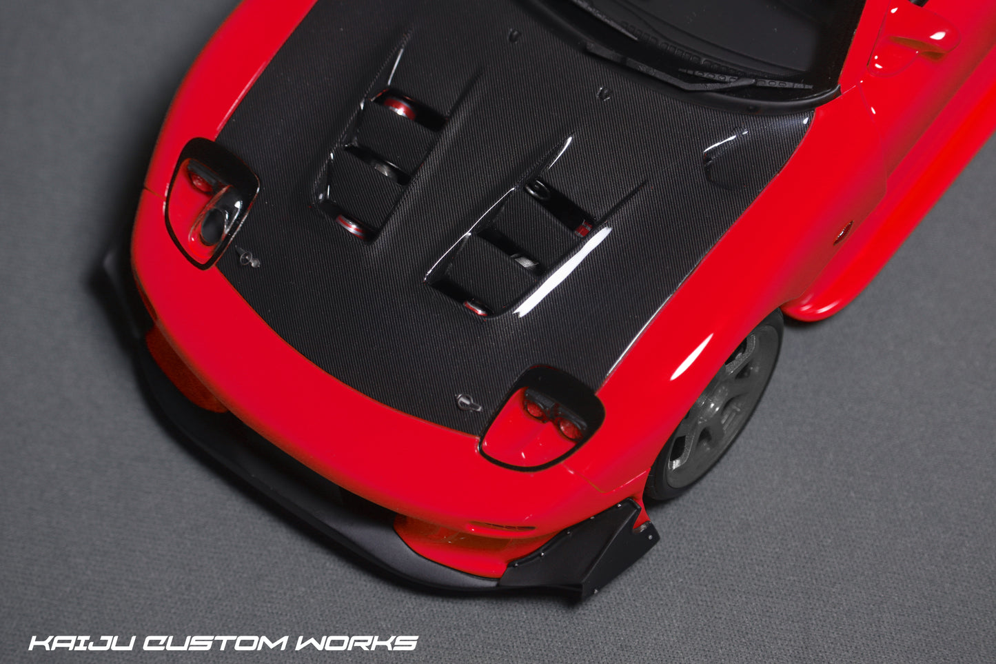 RE Amemiya Mazda RX-7 (Carbon Hood, Red) (PRE ORDER)